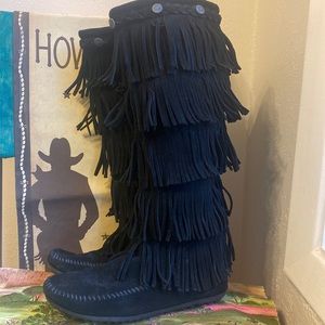 Minnetonka Moccao Fringe Boots